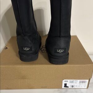 UGG Classic Short Black Boots